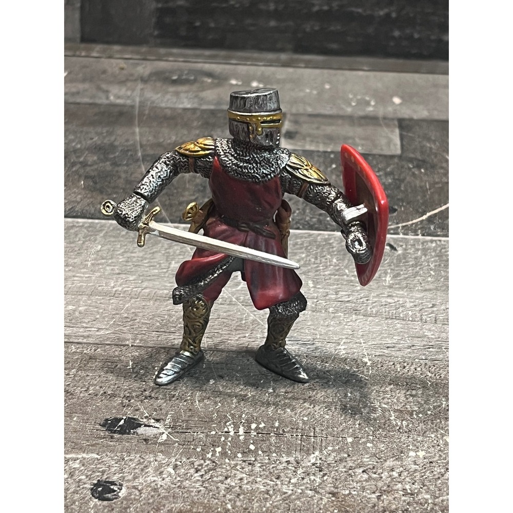 Schleich 2003 Knight Figure with Sword and Red Fleur-de-lis Shield Medieval Toy